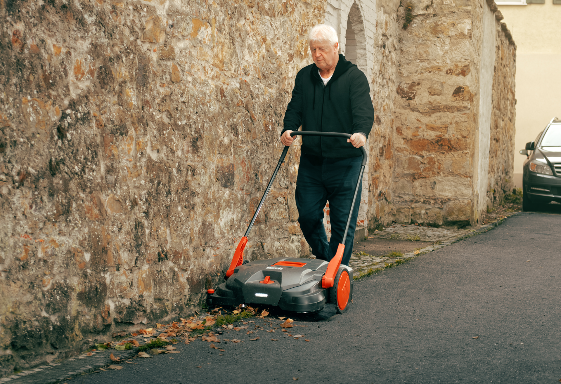 DuroSweep 77 PRO 18V Akku Kehrmaschine